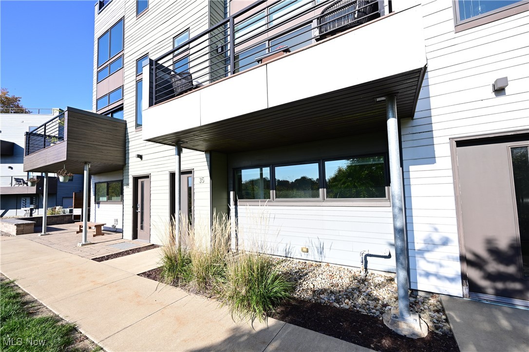 18875 Riversouth Terrace Fairview Park OH 44126