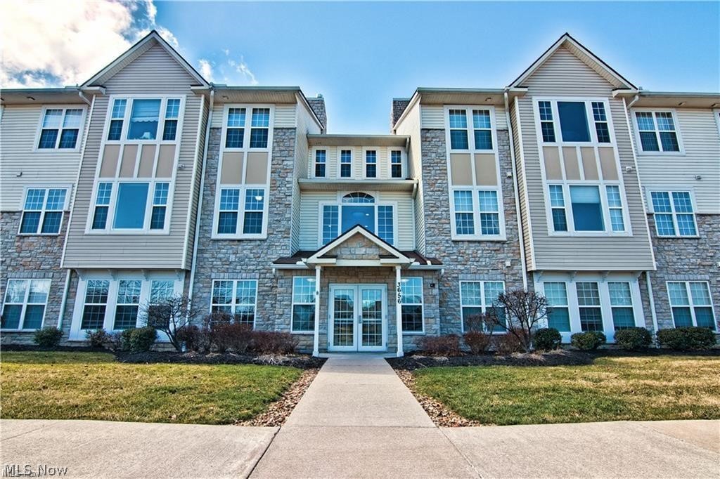 3656 Morningside Way Lorain OH 44053