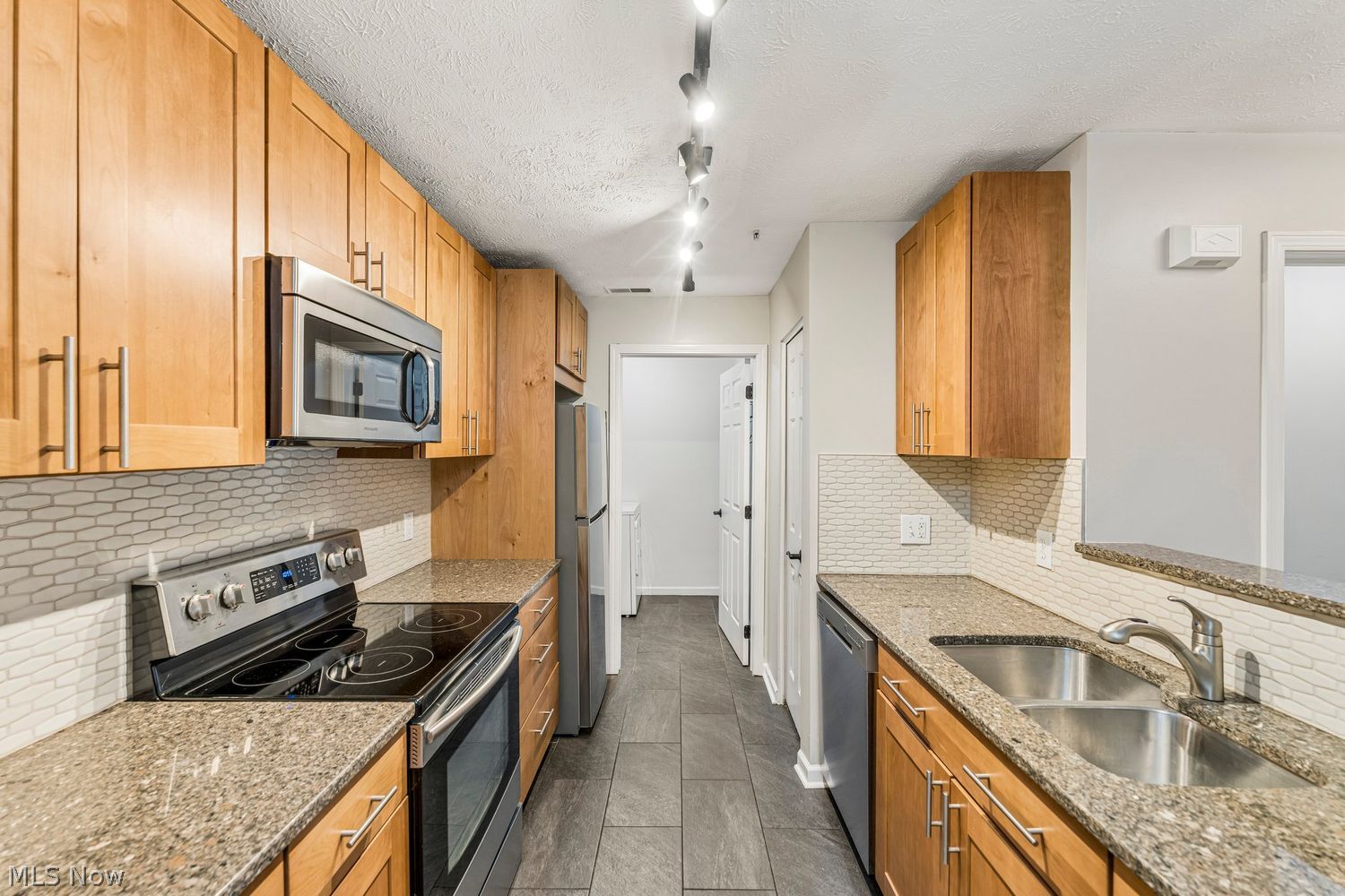 14904 Lenox Drive Strongsville OH 44136