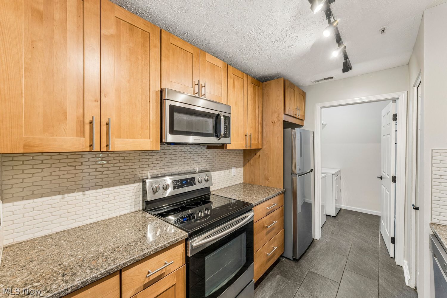 14904 Lenox Drive Strongsville OH 44136