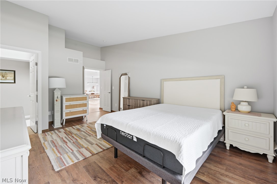 347 N Bayshore Drive Columbiana OH 44408
