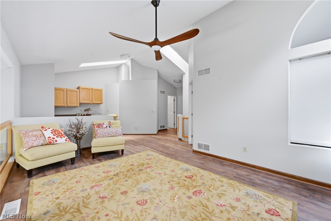347 N Bayshore Drive Columbiana OH 44408