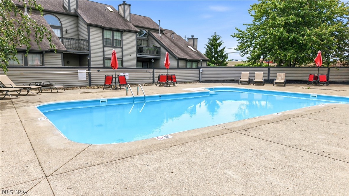 347 N Bayshore Drive Columbiana OH 44408