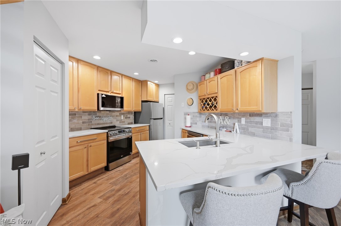 347 N Bayshore Drive Columbiana OH 44408