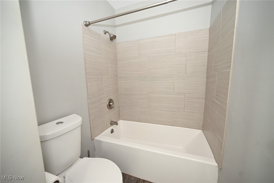 17672 Eastbrook Trail Chagrin Falls OH 44023