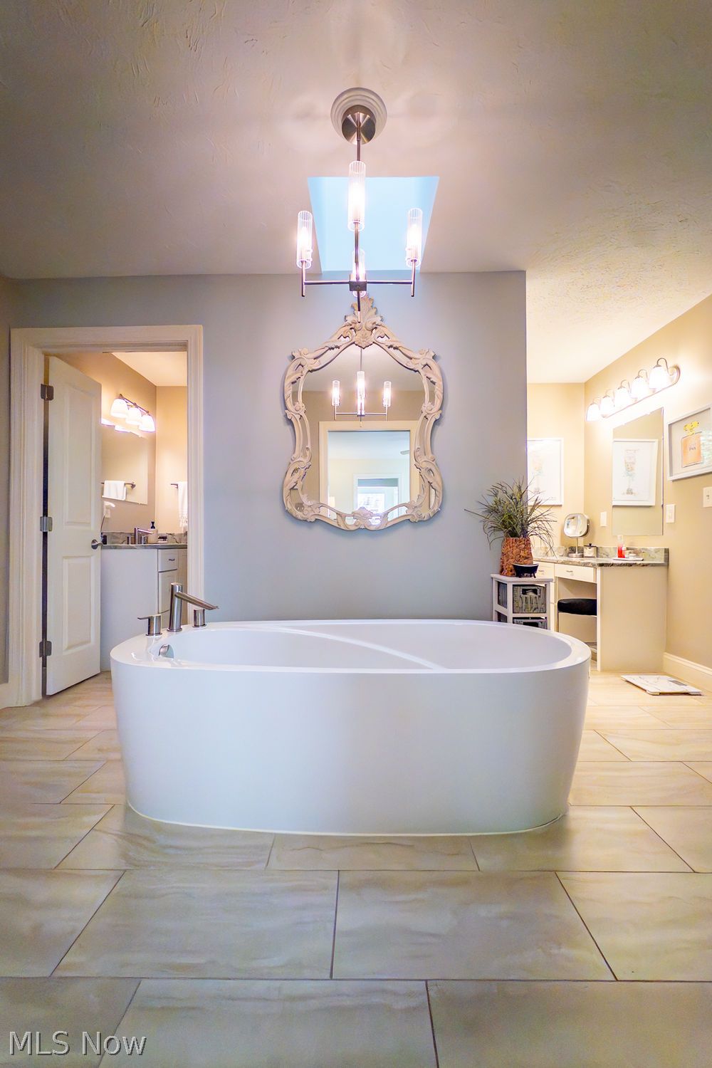 3592 Sparrow Pond Circle Akron OH 44333