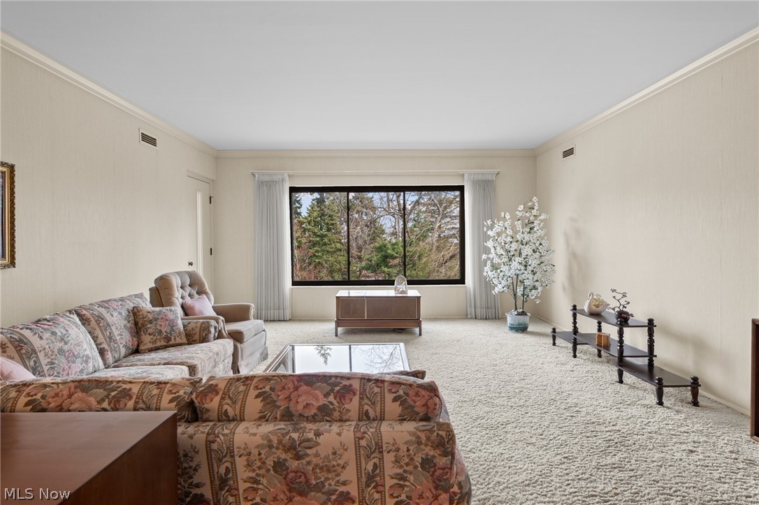 25805 Fairmount Boulevard Beachwood OH 44122