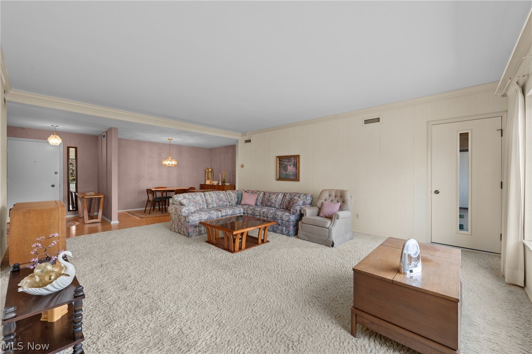 25805 Fairmount Boulevard Beachwood OH 44122