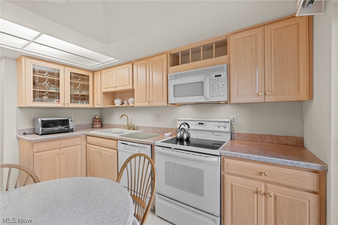 25805 Fairmount Boulevard Beachwood OH 44122