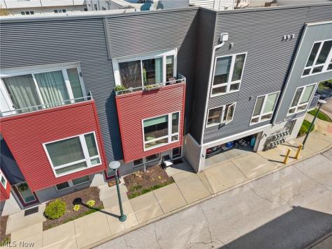 7306 Marina Court Cleveland OH 44102
