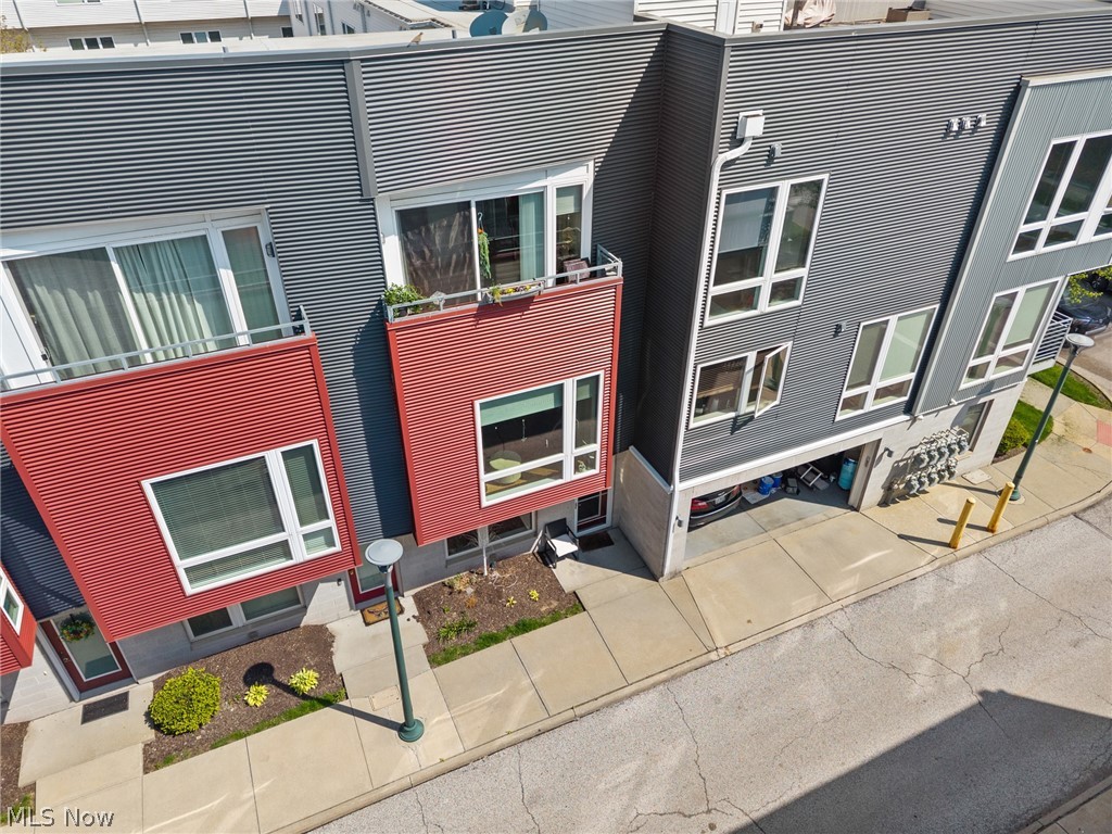 7306 Marina Court Cleveland OH 44102