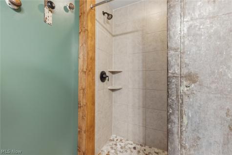 7306 Marina Court Cleveland OH 44102