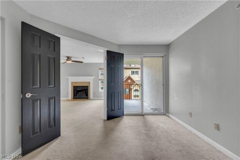 180 Fox Hollow Drive Mayfield Heights OH 44124