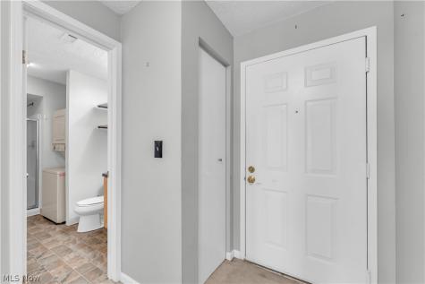 180 Fox Hollow Drive Mayfield Heights OH 44124