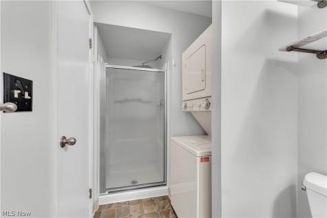 180 Fox Hollow Drive Mayfield Heights OH 44124