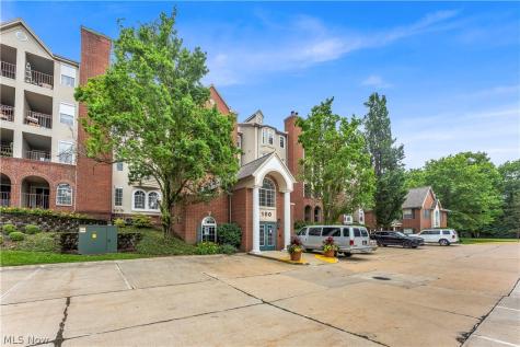 180 Fox Hollow Drive Mayfield Heights OH 44124