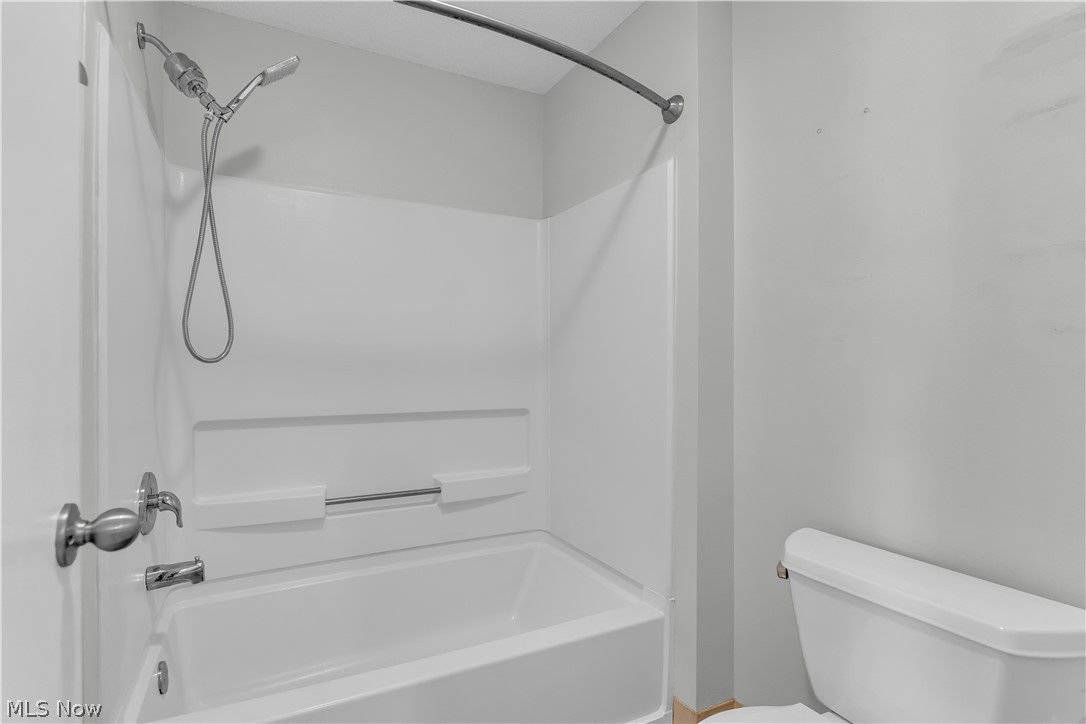 180 Fox Hollow Drive Mayfield Heights OH 44124