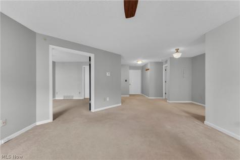 180 Fox Hollow Drive Mayfield Heights OH 44124