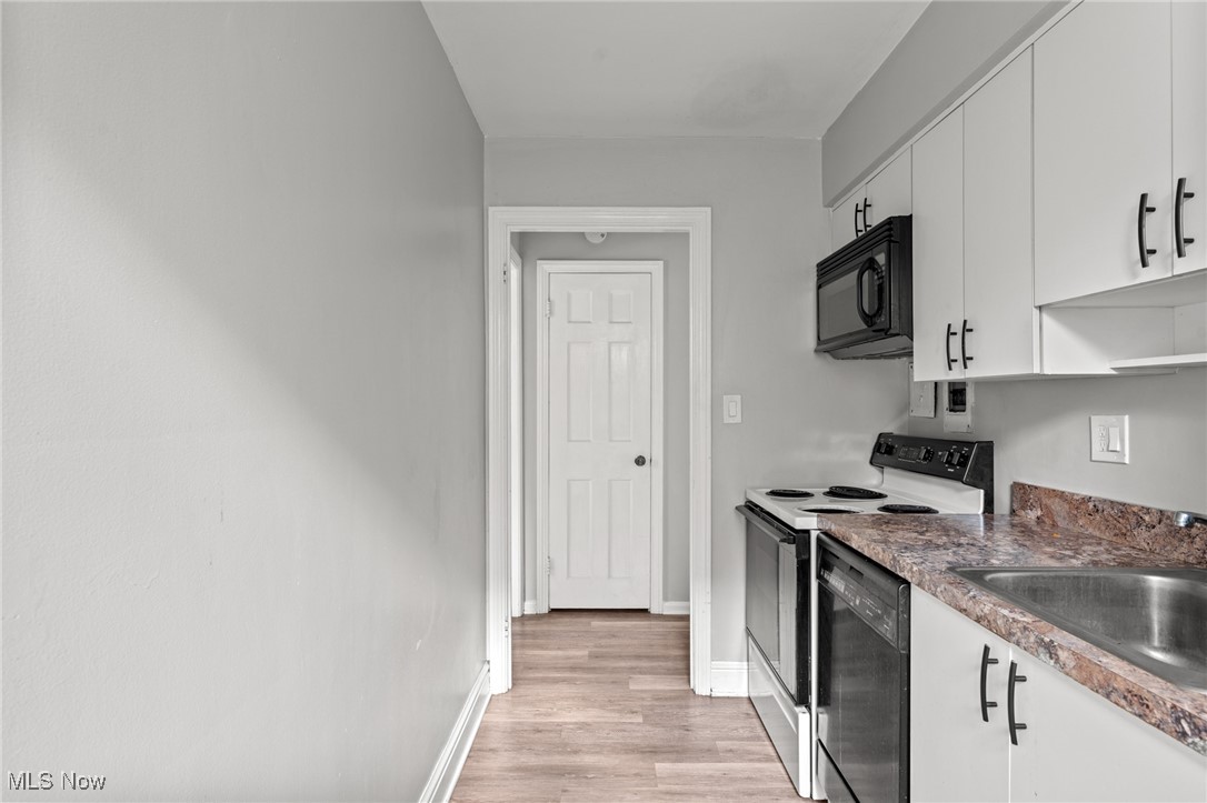 13773 Cedar Road South Euclid OH 44118