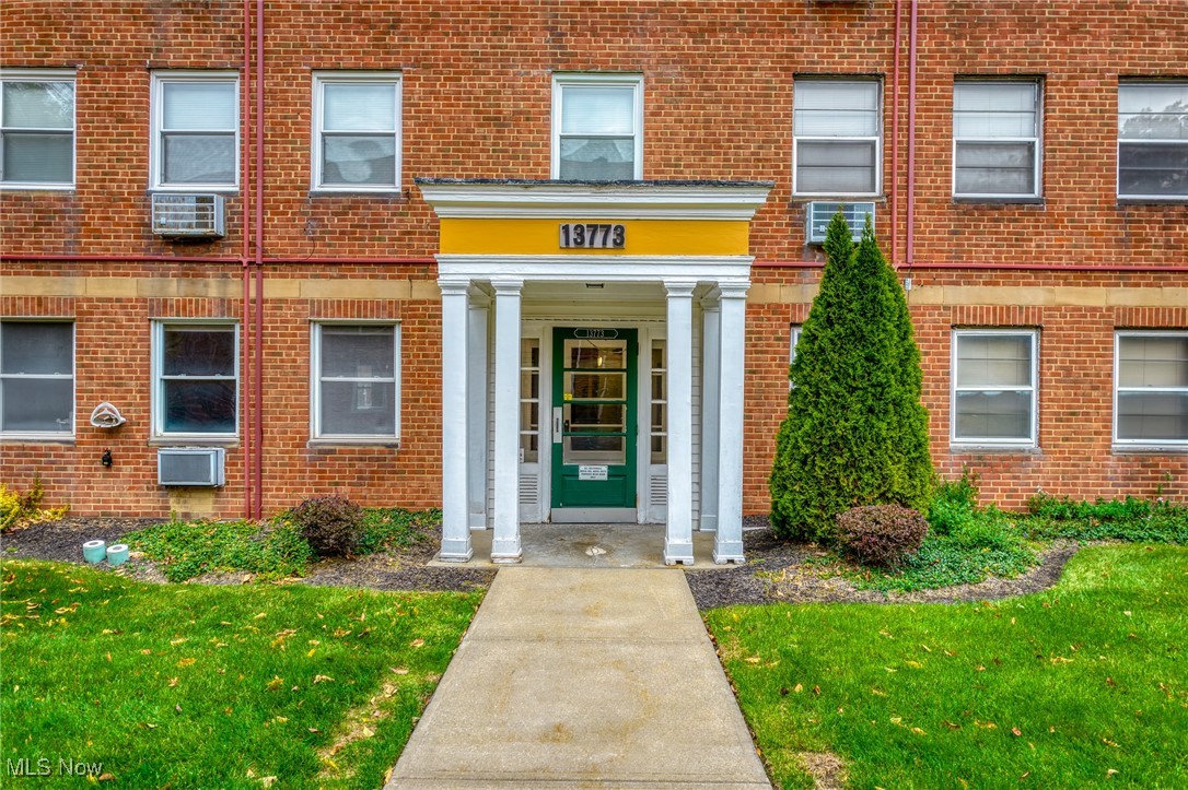 13773 Cedar Road South Euclid OH 44118