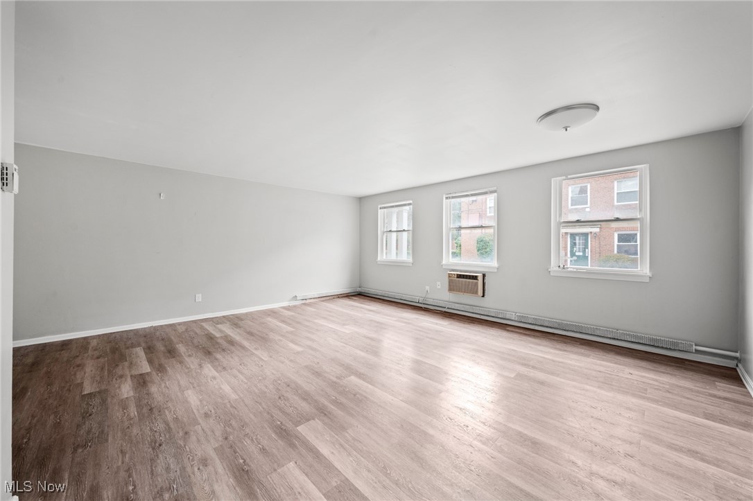 13773 Cedar Road South Euclid OH 44118