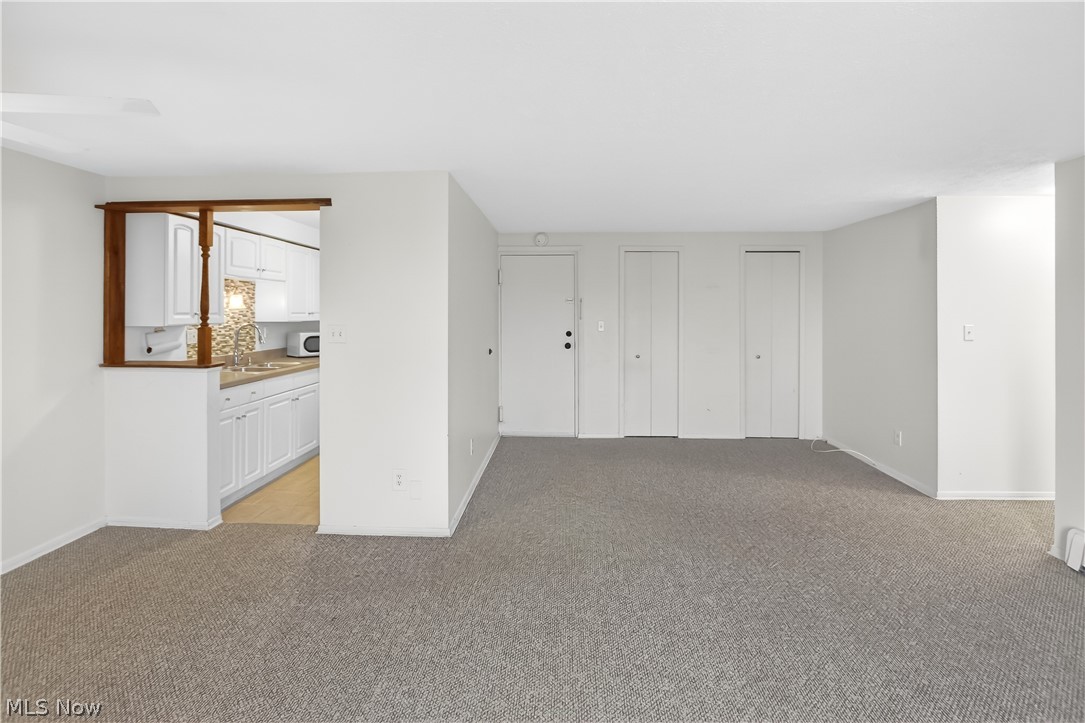 1480 Warren Road Lakewood OH 44107