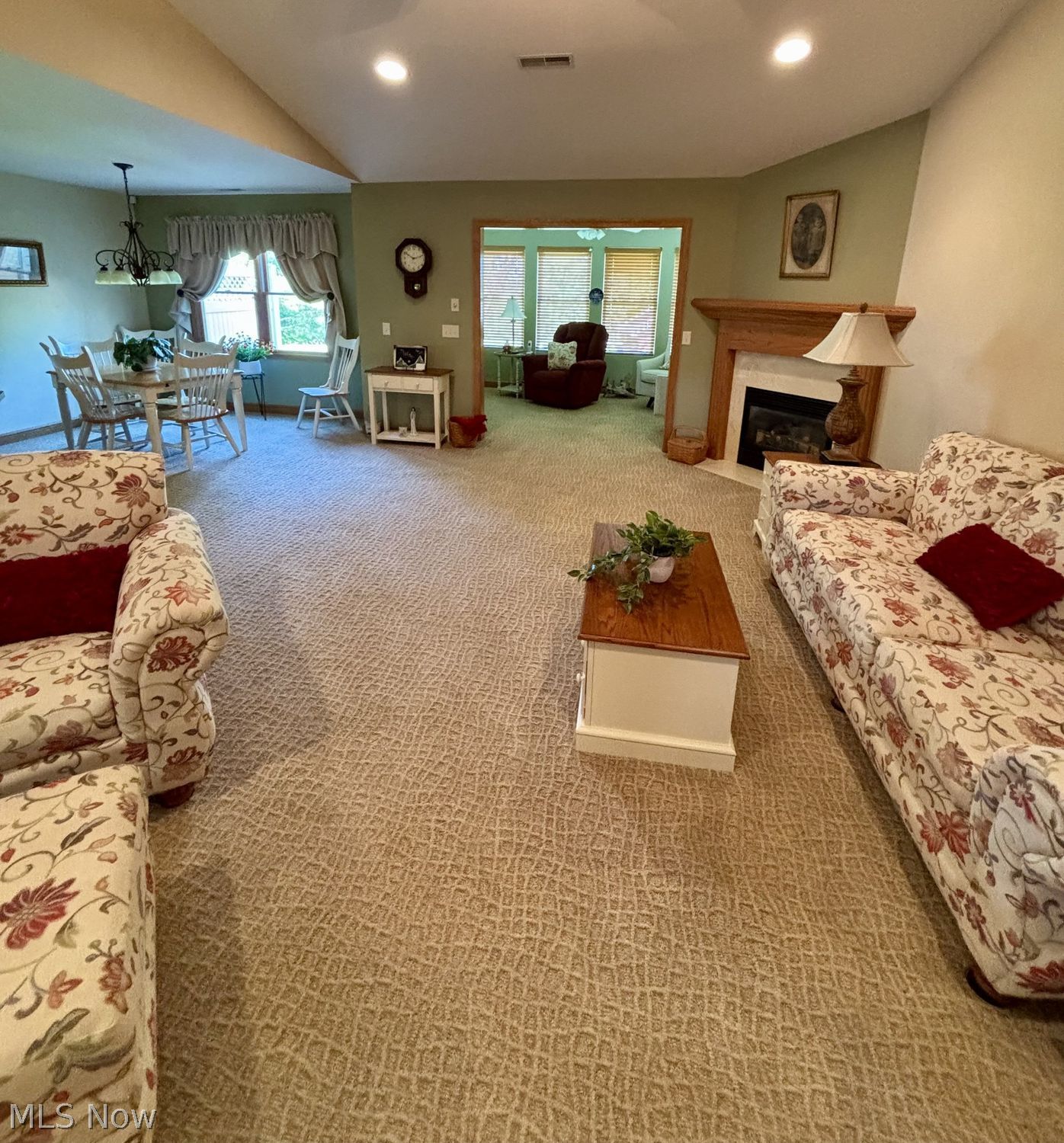 225 Pinehurst Drive Dover OH 44622