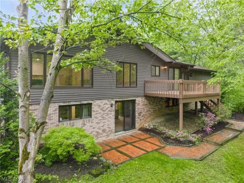 6791 Windward Hills Brecksville OH 44141