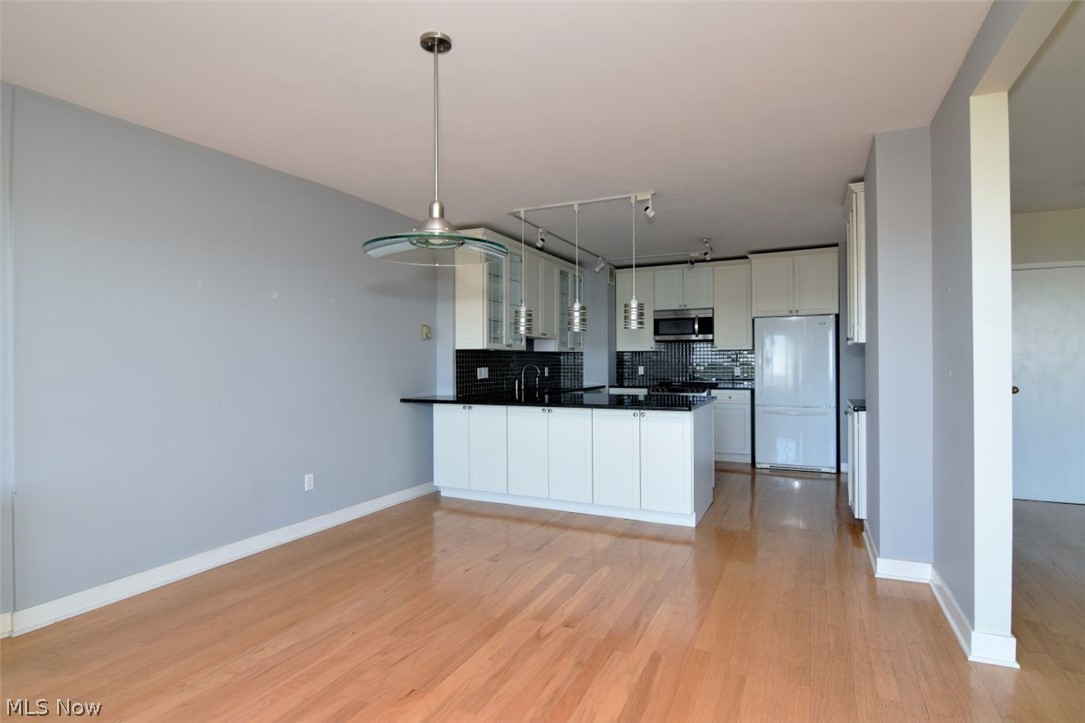 1 Bratenahl Place Bratenahl OH 44108