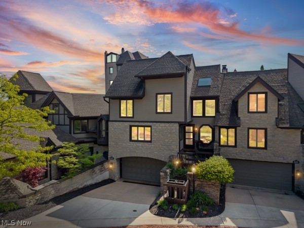 410 Darbys Run Bay Village OH 44140
