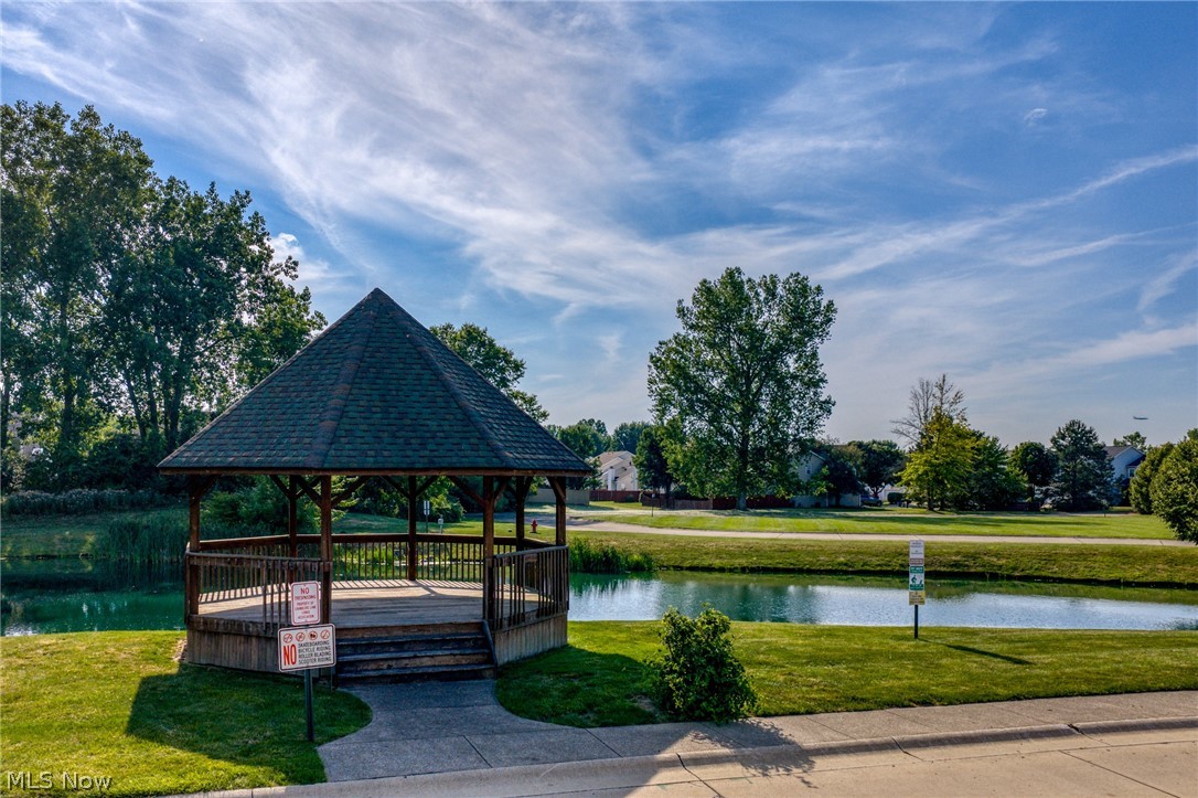 23213 Grist Mill Court Olmsted Falls OH 44138