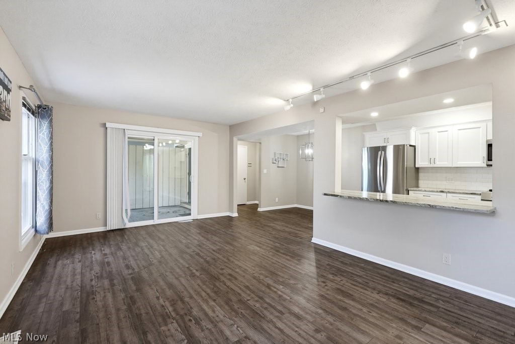 2109 Glouchester Drive Lyndhurst OH 44124