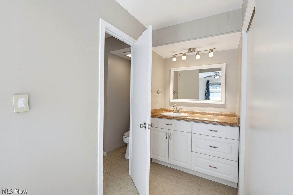 2109 Glouchester Drive Lyndhurst OH 44124