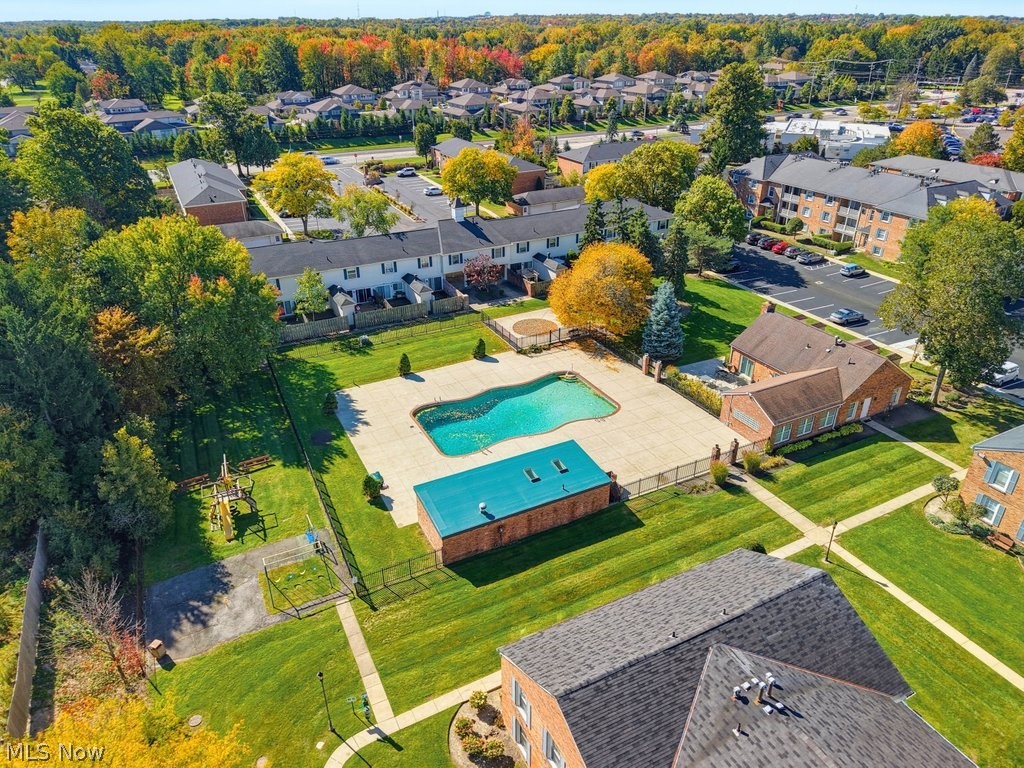 2109 Glouchester Drive Lyndhurst OH 44124