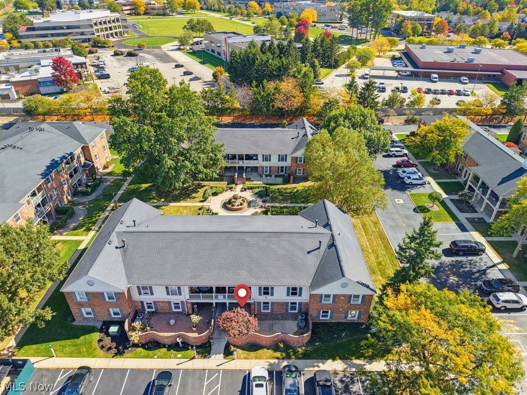 2109 Glouchester Drive Lyndhurst OH 44124