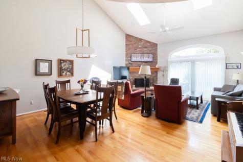 3 Hanover Lane Beachwood OH 44122