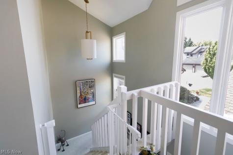 3 Hanover Lane Beachwood OH 44122