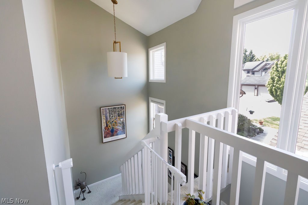 3 Hanover Lane Beachwood OH 44122