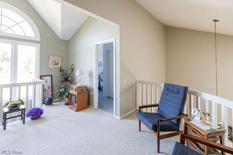 3 Hanover Lane Beachwood OH 44122