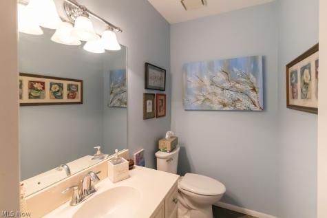 3 Hanover Lane Beachwood OH 44122