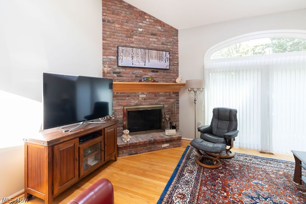 3 Hanover Lane Beachwood OH 44122