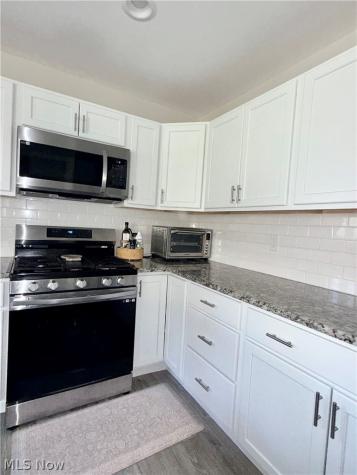 1012 Redwood Lane Streetsboro OH 44241