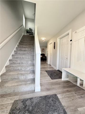 1012 Redwood Lane Streetsboro OH 44241