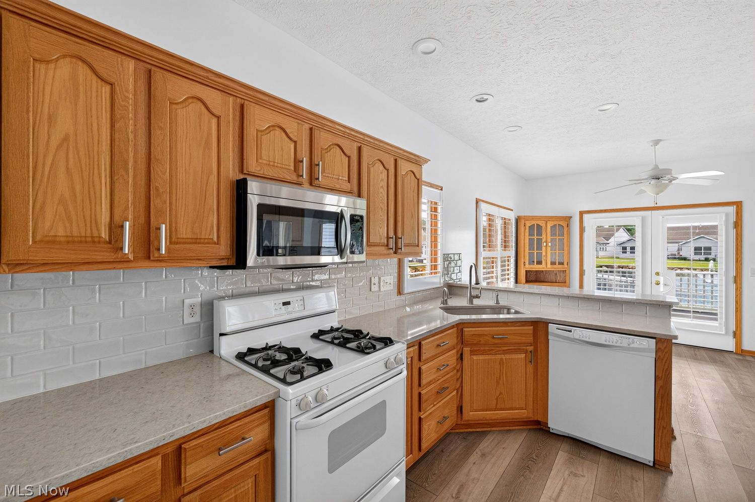 125 Gleneagle Drive Elyria OH 44035