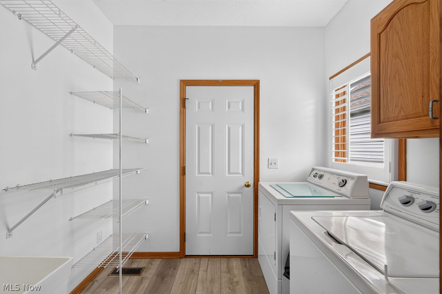 125 Gleneagle Drive Elyria OH 44035