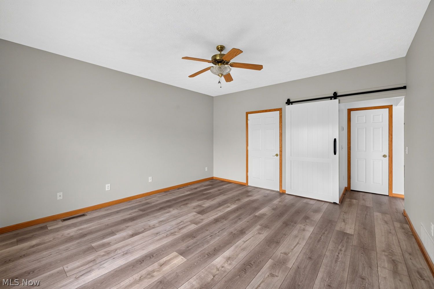 125 Gleneagle Drive Elyria OH 44035
