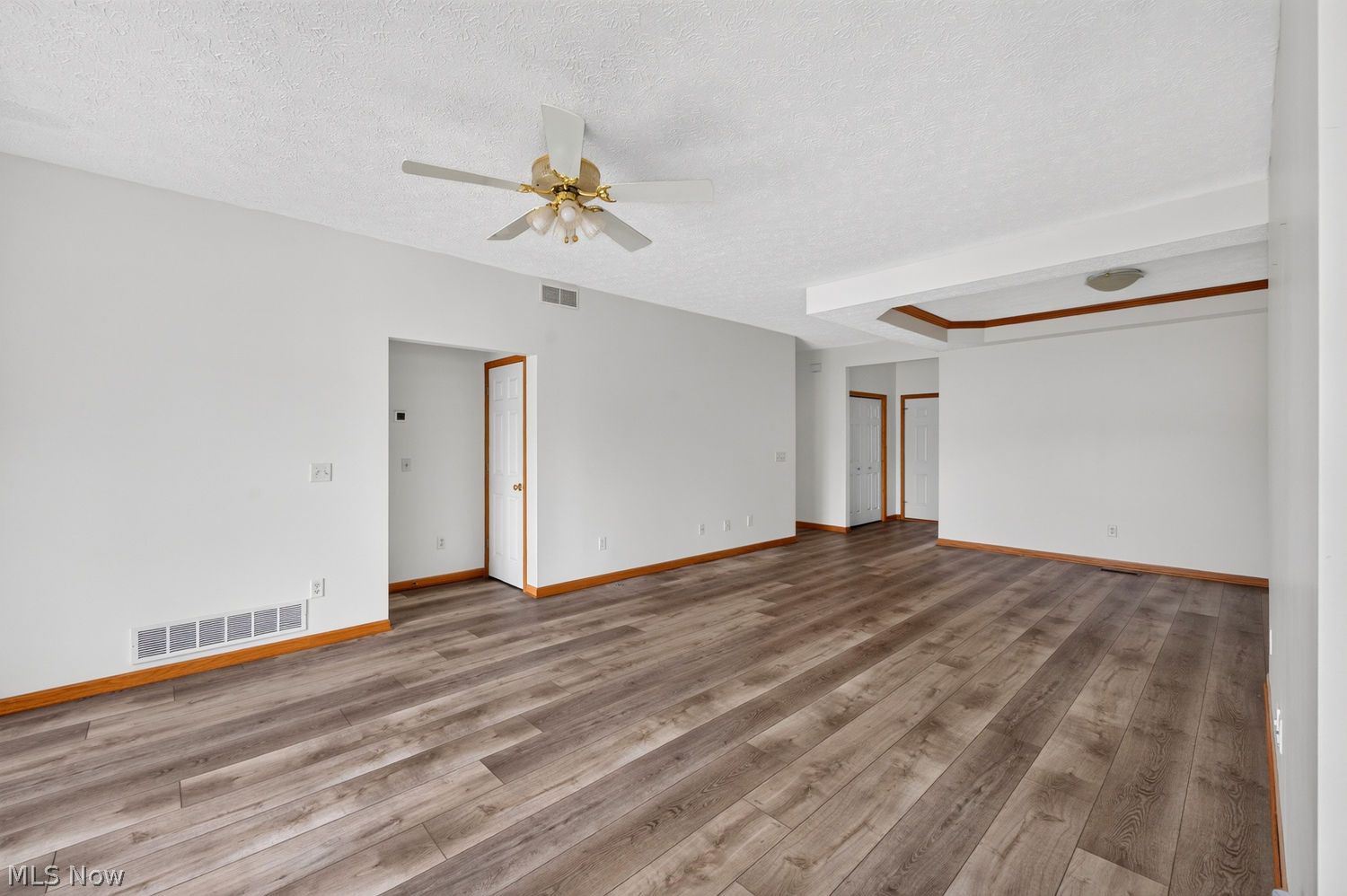 125 Gleneagle Drive Elyria OH 44035