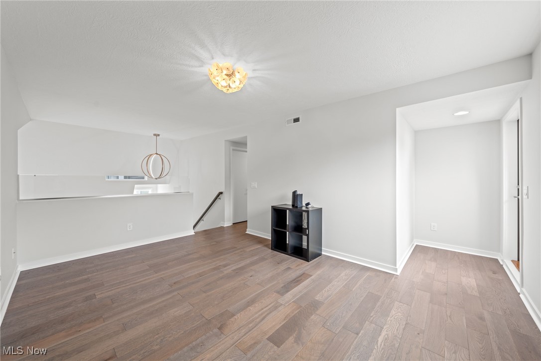 2426 Richmond Road Beachwood OH 44122