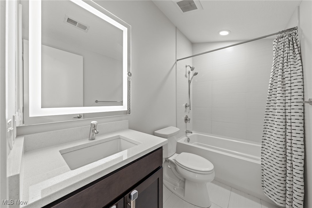 2426 Richmond Road Beachwood OH 44122