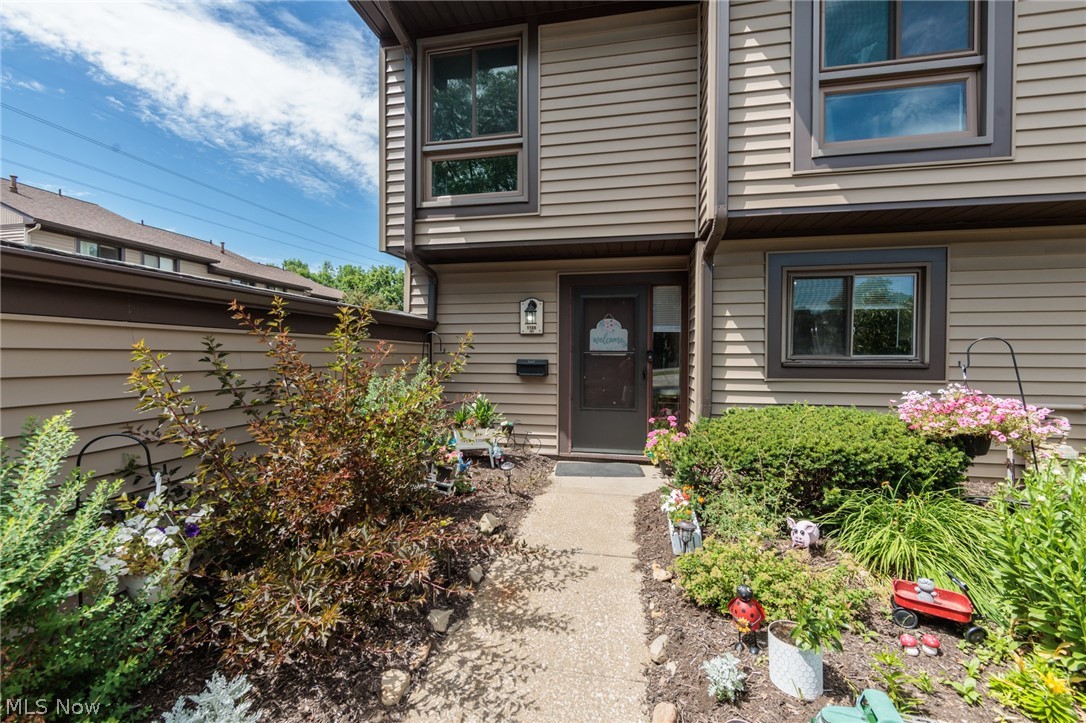 1135 Canyon View Road Northfield OH 44067